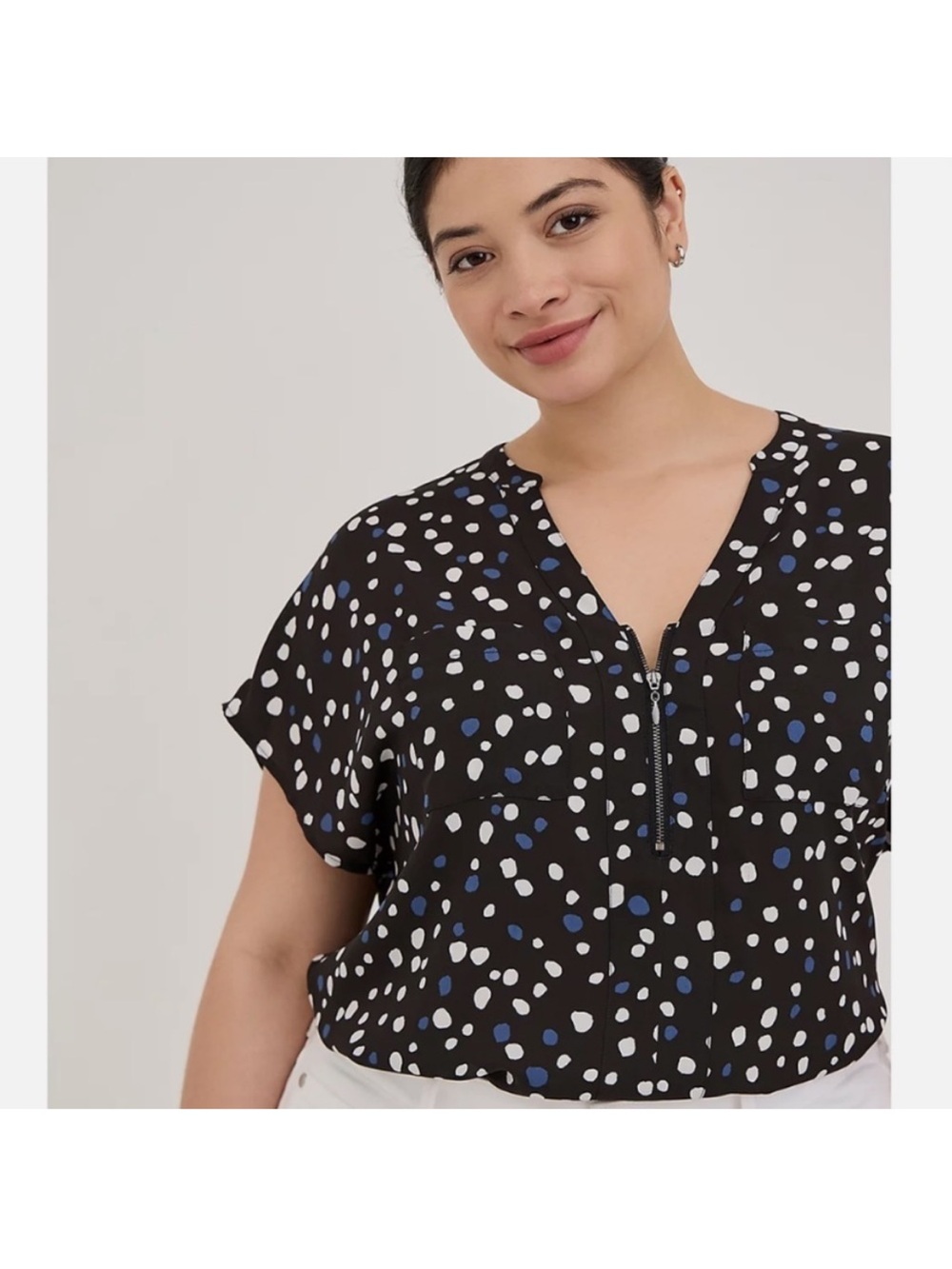 Torrid Black Blue Polka Dot Georgette Blouse Zip Front Dolman Sleeve 2X Plus